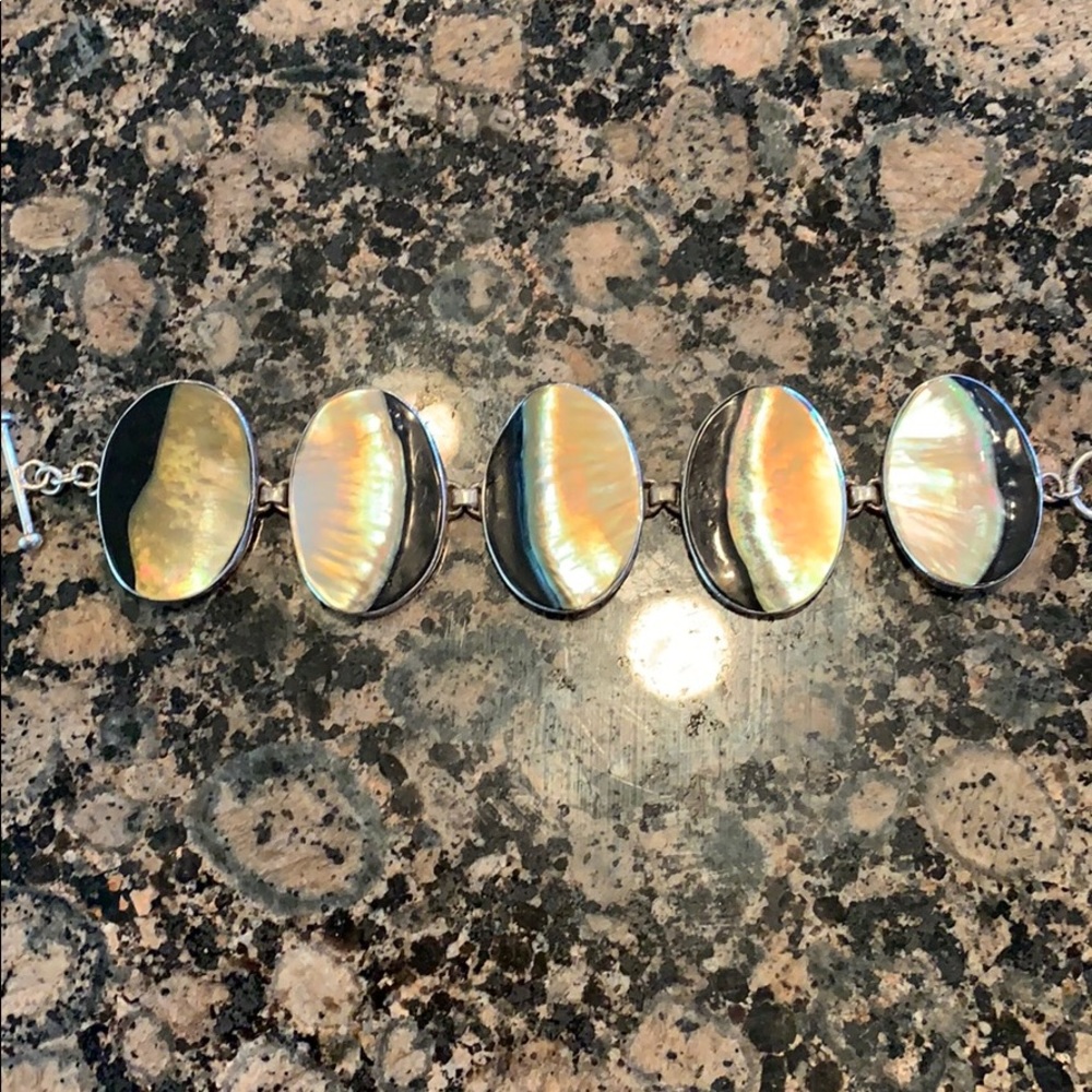 Oyster Shell Bracelet - image 4